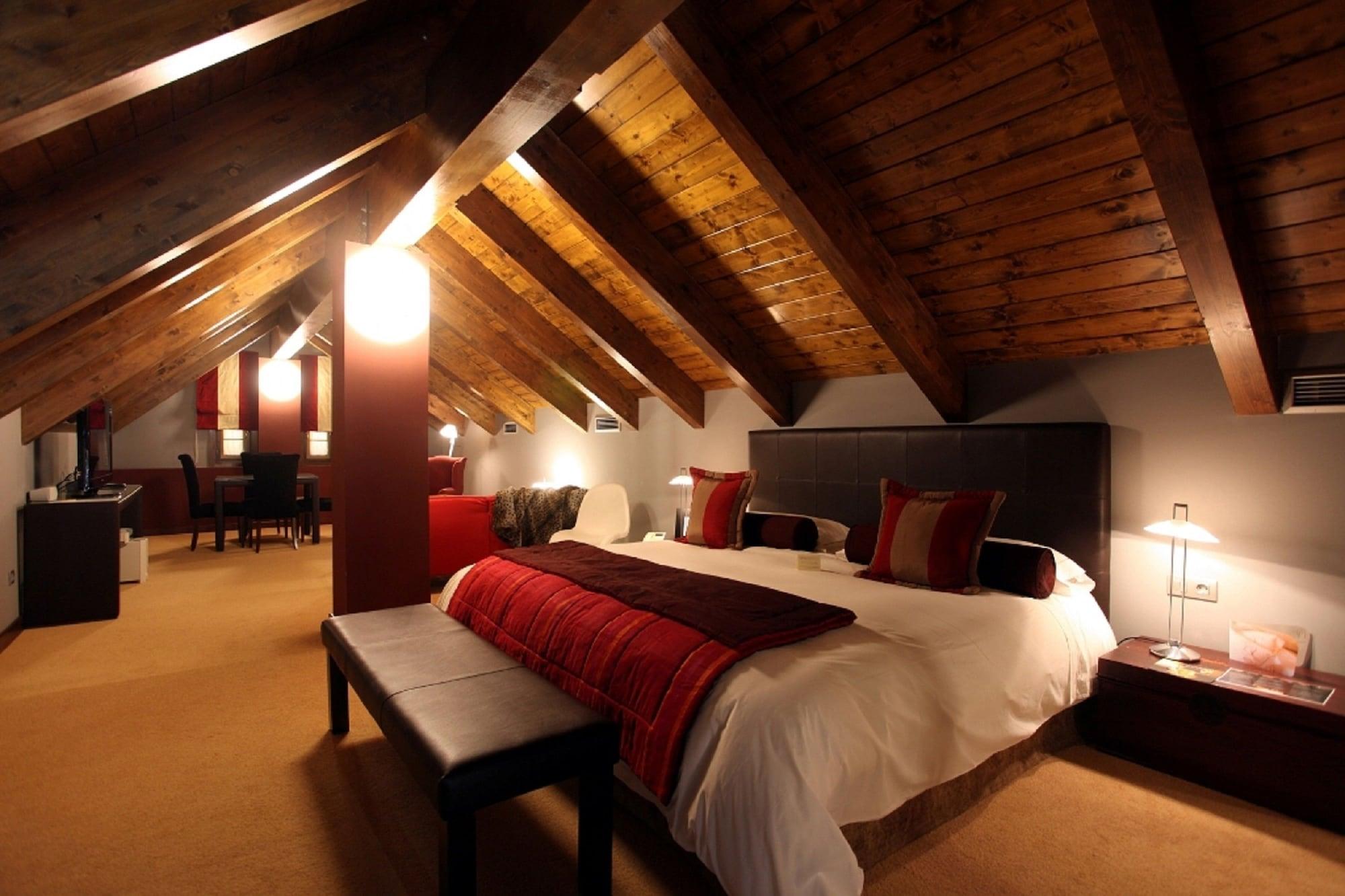 Abadia Del Pirineo Hotel Трамакастиля де Тена Екстериор снимка